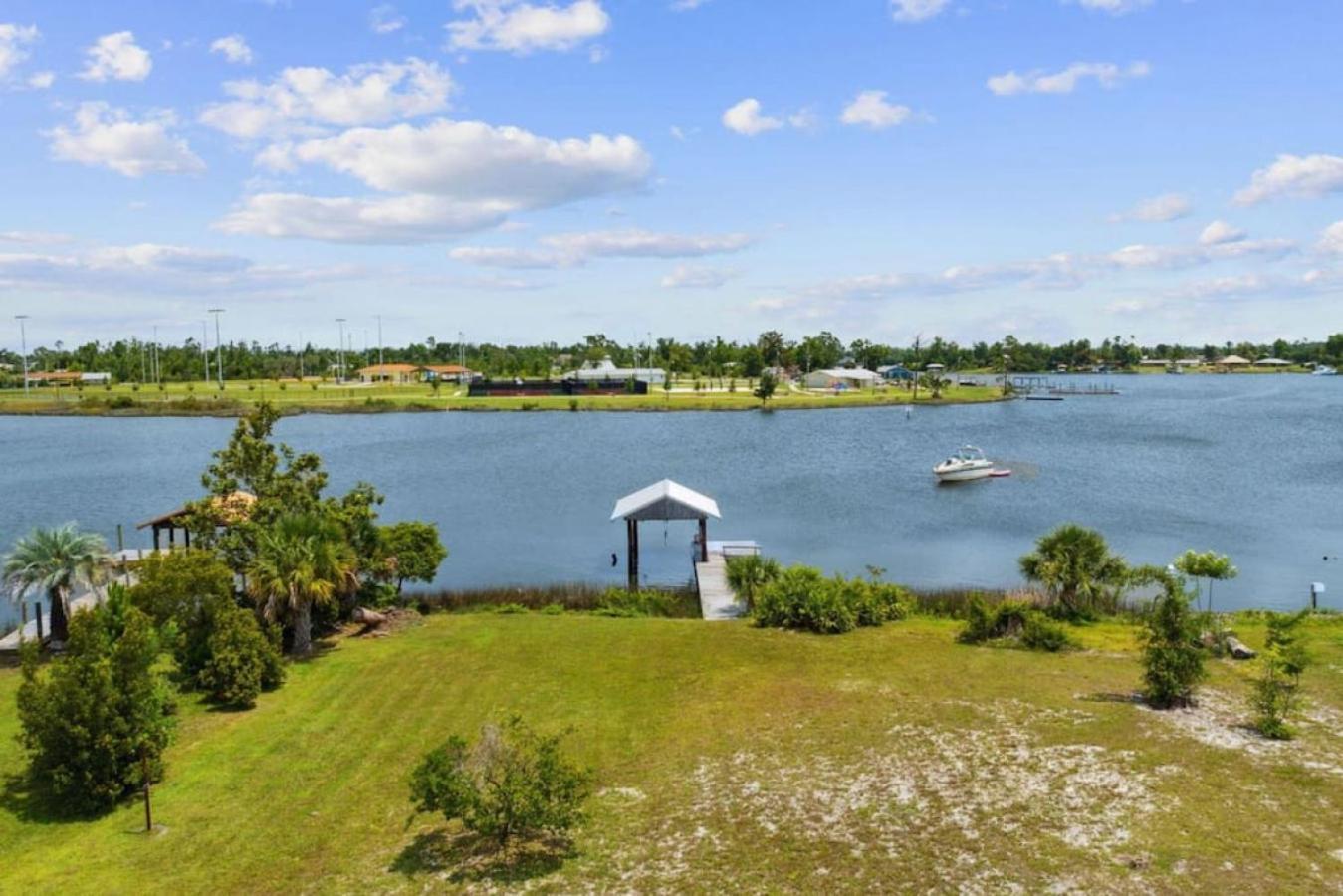 Nautical Nirvana-Waterfront Joys From Sunrise Paddles To Hot Tub Sunsets Villa Panama City Exterior photo