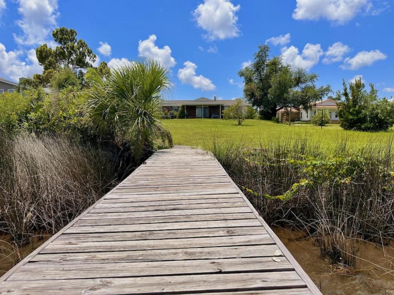 Nautical Nirvana-Waterfront Joys From Sunrise Paddles To Hot Tub Sunsets Villa Panama City Exterior photo